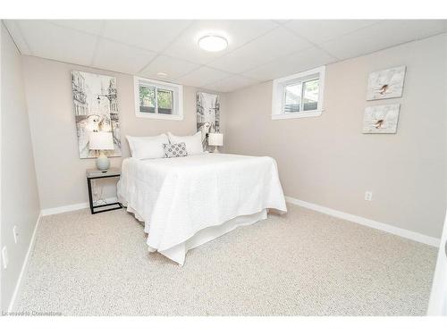 78 Ewing Street, Georgetown, ON - Indoor Photo Showing Bedroom