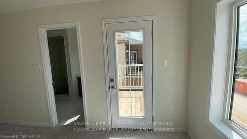 227 Gillespie Drive Drive, Brantford, ON - Indoor Photo Showing Other Room