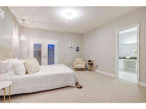 51 Copes Lane, Hamilton, ON - Indoor Photo Showing Bedroom