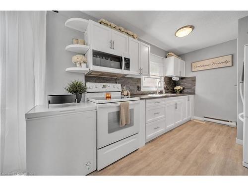 70 Inverlyn Crescent, Kincardine, ON - Indoor Photo Showing Kitchen