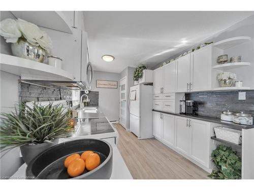 70 Inverlyn Crescent, Kincardine, ON - Indoor Photo Showing Kitchen