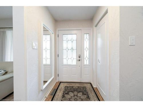 2470 Cobbinshaw Circle, Mississauga, ON - Indoor Photo Showing Other Room