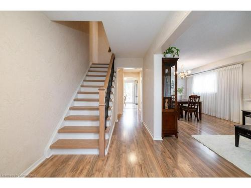 2470 Cobbinshaw Circle, Mississauga, ON - Indoor Photo Showing Other Room