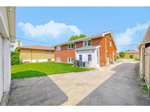 830 Upper Wellington Street, Hamilton, ON - Outdoor