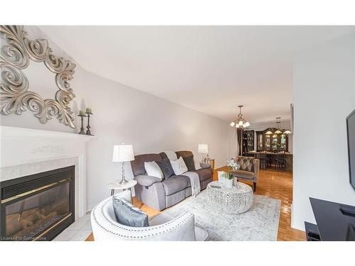 5160 Boardwalk Drive, Mississauga, ON - Indoor Photo Showing Living Room With Fireplace