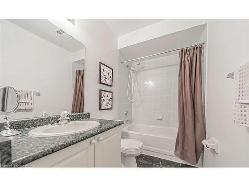 5160 Boardwalk Drive, Mississauga, ON - Indoor Photo Showing Bathroom