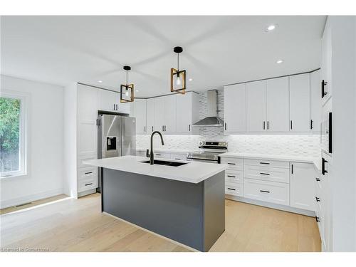 492 Birch Street, Collingwood, ON - Indoor Photo Showing Kitchen With Upgraded Kitchen