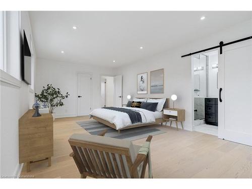 492 Birch Street, Collingwood, ON - Indoor Photo Showing Bedroom