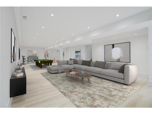 492 Birch Street, Collingwood, ON - Indoor Photo Showing Living Room