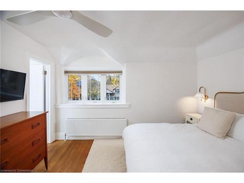 28 Eleventh Street West Street, Toronto, ON - Indoor Photo Showing Bedroom