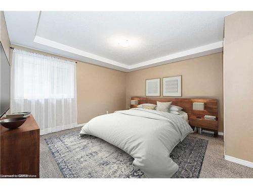 11A-1460 Highland Road W, Kitchener, ON - Indoor Photo Showing Bedroom