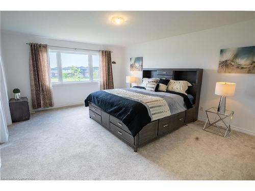 58 Beauchamp Drive, Cambridge, ON - Indoor Photo Showing Bedroom