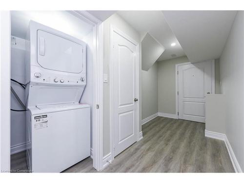 69 Vezna Crescent, Brampton, ON - Indoor Photo Showing Laundry Room