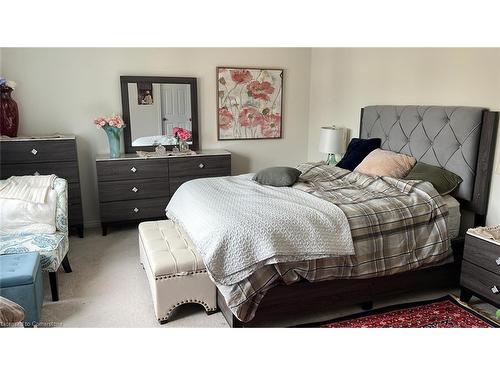 7993 Hackberry Trail, Niagara Falls, ON - Indoor Photo Showing Bedroom