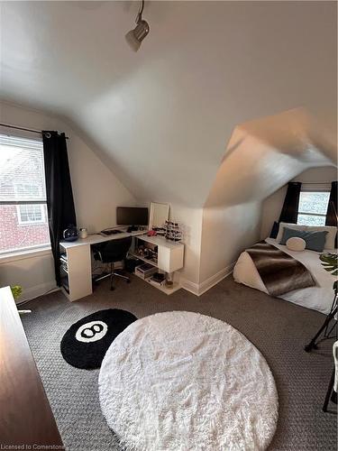 Upper-557 Stirling Avenue S, Kitchener, ON - Indoor Photo Showing Bedroom