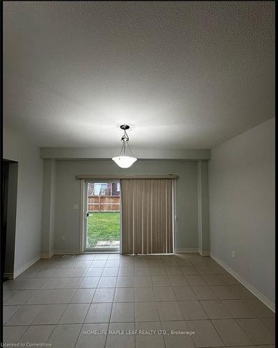 13 Riley Avenue, Pelham, ON - Indoor Photo Showing Other Room