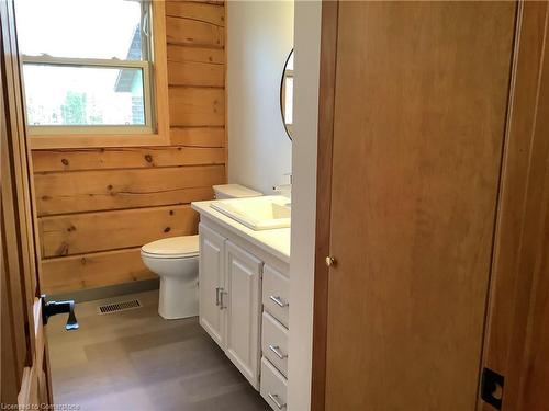 2644 Mary Nichols Road, Lakefield, ON - Indoor Photo Showing Bathroom