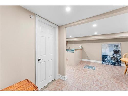 1639 Glen Rutley Circle, Mississauga, ON - Indoor Photo Showing Other Room