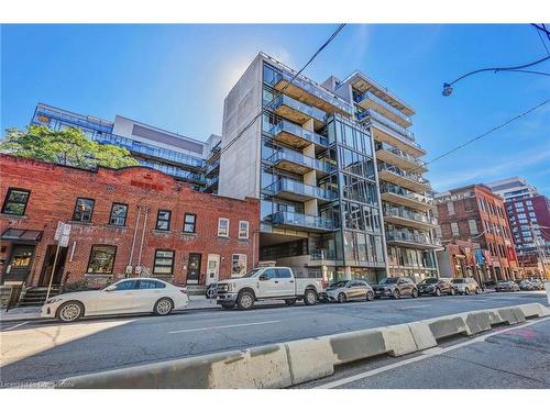 730-461 Adelaide Street W, Toronto, ON - Outdoor With Balcony With Facade