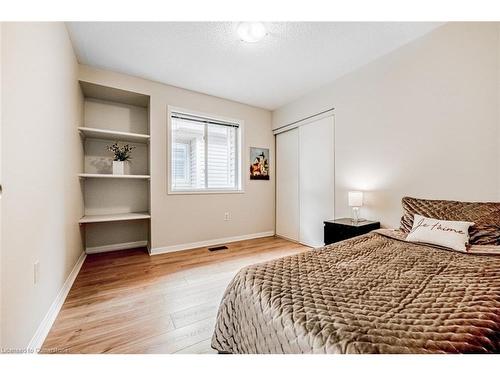 188 Fandango Drive, Brampton, ON - Indoor Photo Showing Bedroom