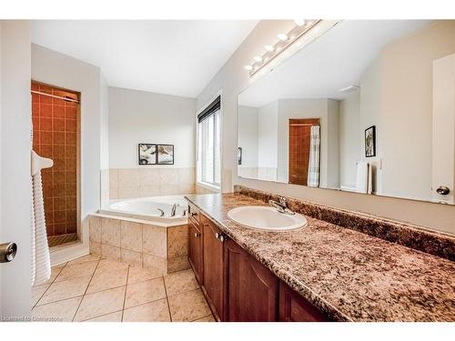 188 Fandango Drive, Brampton, ON - Indoor Photo Showing Bathroom