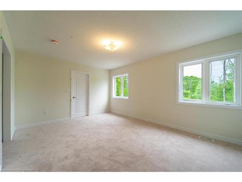 149 Tumblewood Place Place, Welland, ON - Indoor Photo Showing Other Room