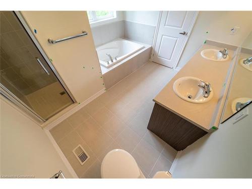 149 Tumblewood Place Place, Welland, ON - Indoor Photo Showing Bathroom