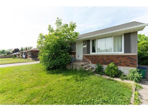 52 Broderick Avenue, Thorold, ON - Outdoor