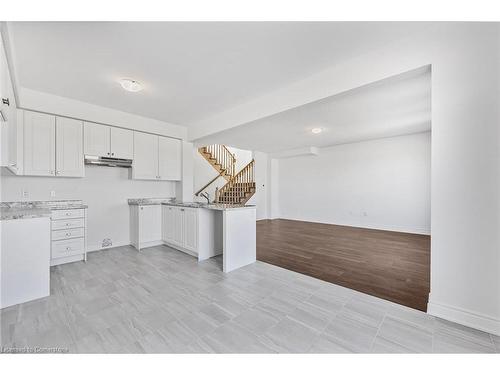 9 Mission Street, Wasaga Beach, ON - Indoor Photo Showing Kitchen