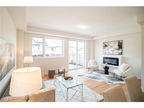 3321 Sixth Line, Oakville, ON - Indoor Photo Showing Living Room With Fireplace