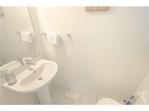 23 Povey Road, Fergus, ON - Indoor Photo Showing Bathroom