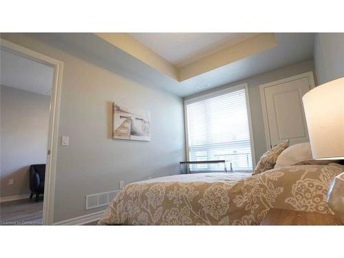 406-620 Sauve Street, Milton, ON - Indoor Photo Showing Bedroom