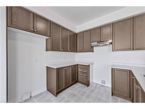 17 Mission Street, Wasaga Beach, ON - Indoor Photo Showing Kitchen