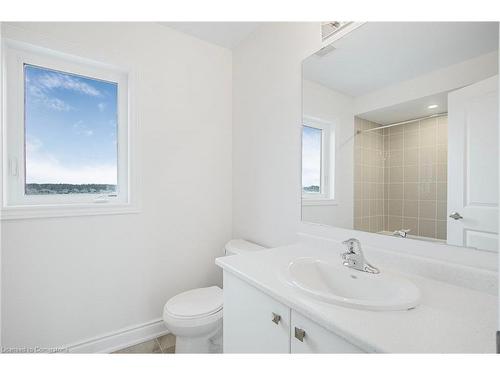 5 Carriage Lane, Wasaga Beach, ON - Indoor Photo Showing Bathroom