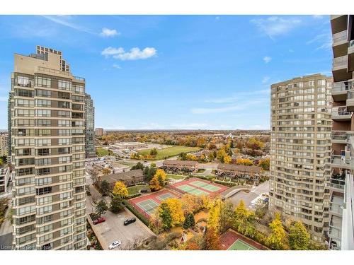 2107-156 Enfield Place, Mississauga, ON - Outdoor