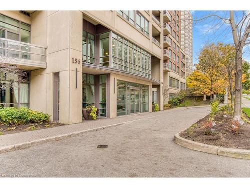 2107-156 Enfield Place, Mississauga, ON - Outdoor