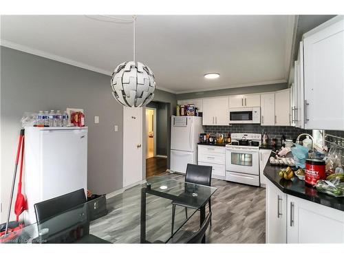 47 Acorn Crescent, Wasaga Beach, ON - Indoor Photo Showing Kitchen