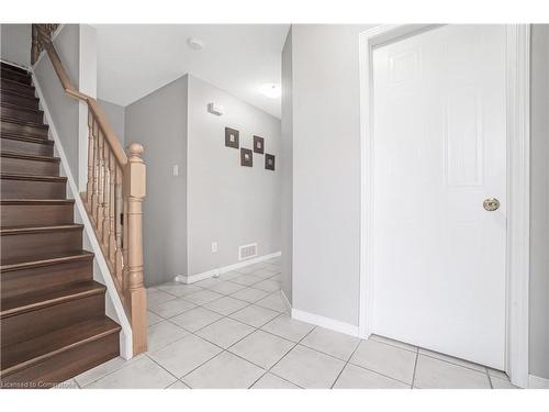 845 Fieldgate Circle, London, ON - Indoor Photo Showing Other Room