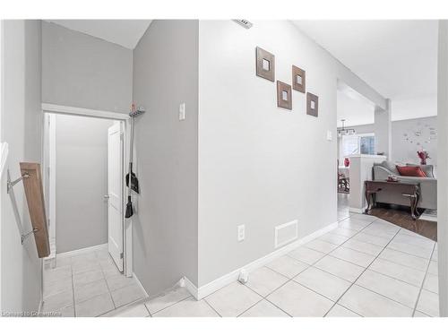 845 Fieldgate Circle, London, ON - Indoor Photo Showing Other Room