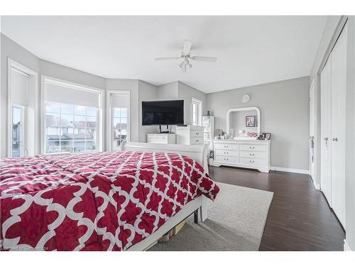 845 Fieldgate Circle, London, ON - Indoor Photo Showing Bedroom