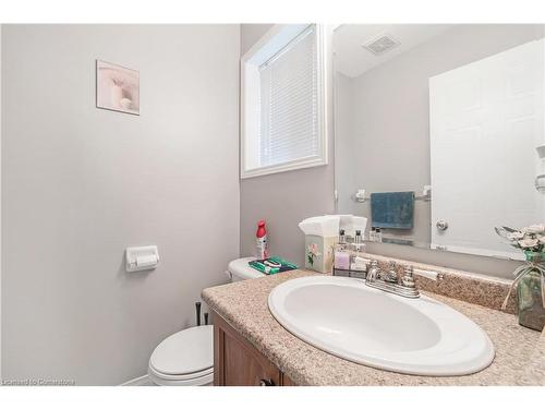 845 Fieldgate Circle, London, ON - Indoor Photo Showing Bathroom