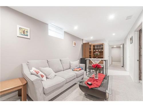 845 Fieldgate Circle, London, ON - Indoor Photo Showing Basement