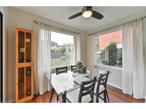 4273 Credit Pointe Drive, Mississauga, ON - Indoor Photo Showing Dining Room