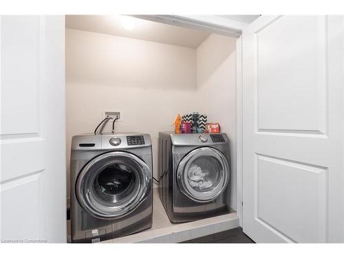 184 Pumpkin Pass, Hamilton, ON - Indoor Photo Showing Laundry Room