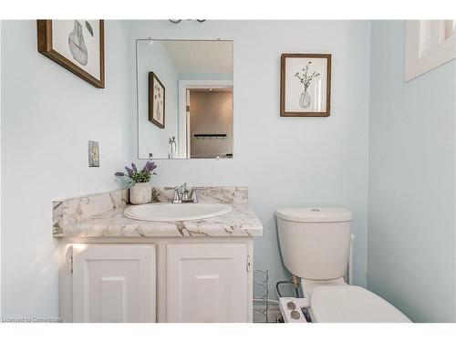 157-1951 Rathburn Road E, Mississauga, ON - Indoor Photo Showing Bathroom