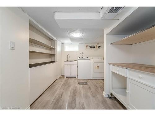 204 Summerhill Avenue, Hamilton, ON - Indoor Photo Showing Laundry Room