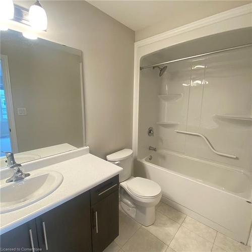 89 Sunflower Place, Welland, ON - Indoor Photo Showing Bathroom