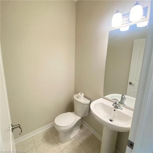 89 Sunflower Place, Welland, ON - Indoor Photo Showing Bathroom