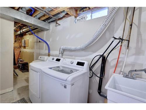 79-117 Lynden Circle, Georgetown, ON - Indoor Photo Showing Laundry Room