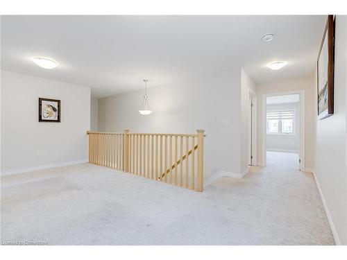 7387 Sherrilee Crescent, Niagara Falls, ON - Indoor Photo Showing Other Room